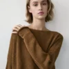 Asymmetrischer Strick-Cape-Pullover Asymmetrischer Strick-Cape-Pullover