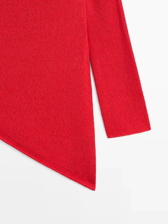 Asymmetrischer Strickpullover Asymmetrischer Strickpullover