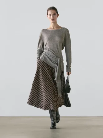 Ausgestellt mit Karomuster