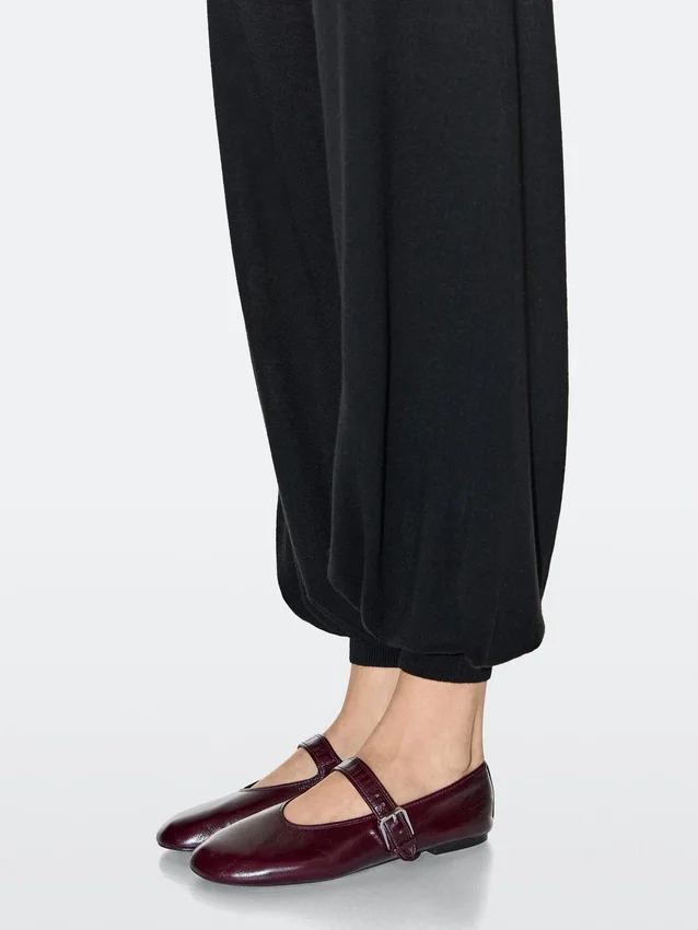 Ballerinas aus geknittertem Leder Ballerinas aus geknittertem Leder