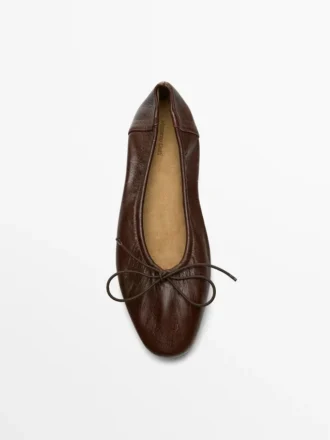 Ballerinas mit Raffung und Schleife