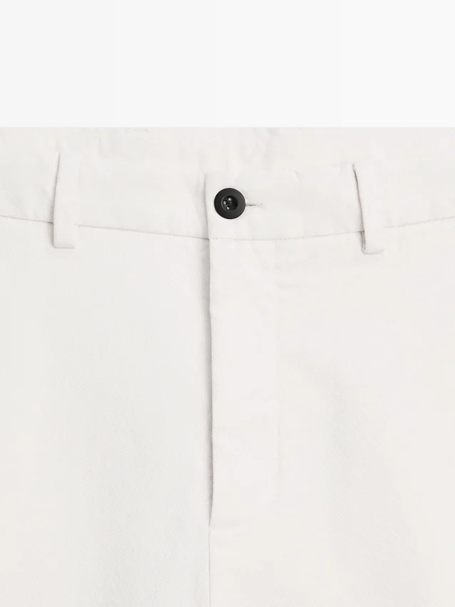 Baumwoll-Twill-Hose mit elastischem Bund Baumwoll-Twill-Hose mit elastischem Bund