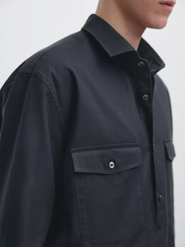 Baumwollhemd mit Taschen Baumwollhemd mit Taschen