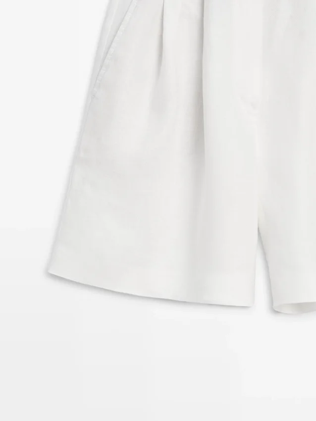 Bermudashorts aus 100 % Leinen mit kurzen Falten Bermudashorts aus 100 % Leinen mit kurzen Falten