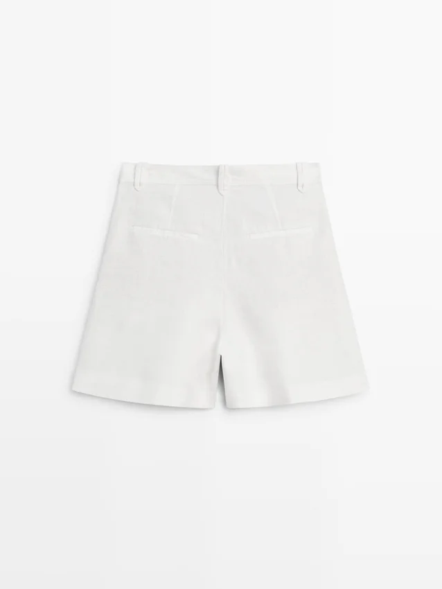 Bermudashorts aus 100 % Leinen mit kurzen Falten Bermudashorts aus 100 % Leinen mit kurzen Falten