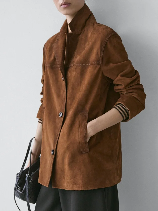 Blazer aus Wildleder mit Taschen Blazer aus Wildleder mit Taschen