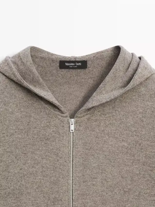 Cardigan aus Wollmischung mit Kapuze Cardigan aus Wollmischung mit Kapuze