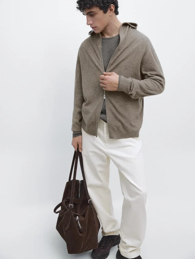 Cardigan aus Wollmischung mit Kapuze Cardigan aus Wollmischung mit Kapuze