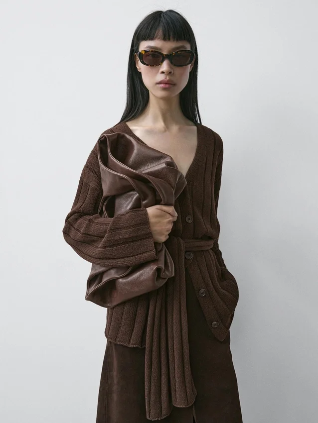 Cardigan mit Taillendetail Cardigan mit Taillendetail