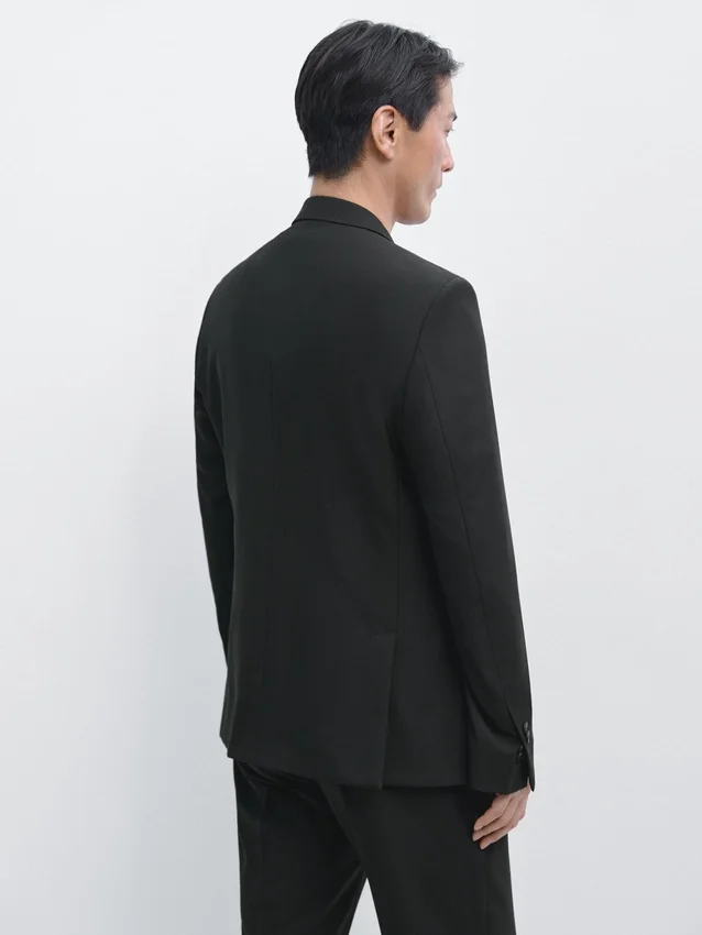 Cooler Anzug-Blazer aus Wolle Cooler Anzug-Blazer aus Wolle