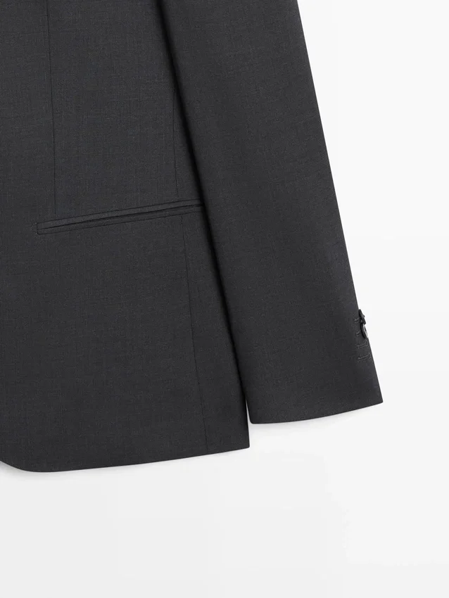 Cooler Anzug-Blazer aus Wolle Cooler Anzug-Blazer aus Wolle