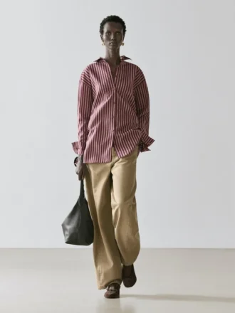 Fließendes Hemd mit Streifenmuster