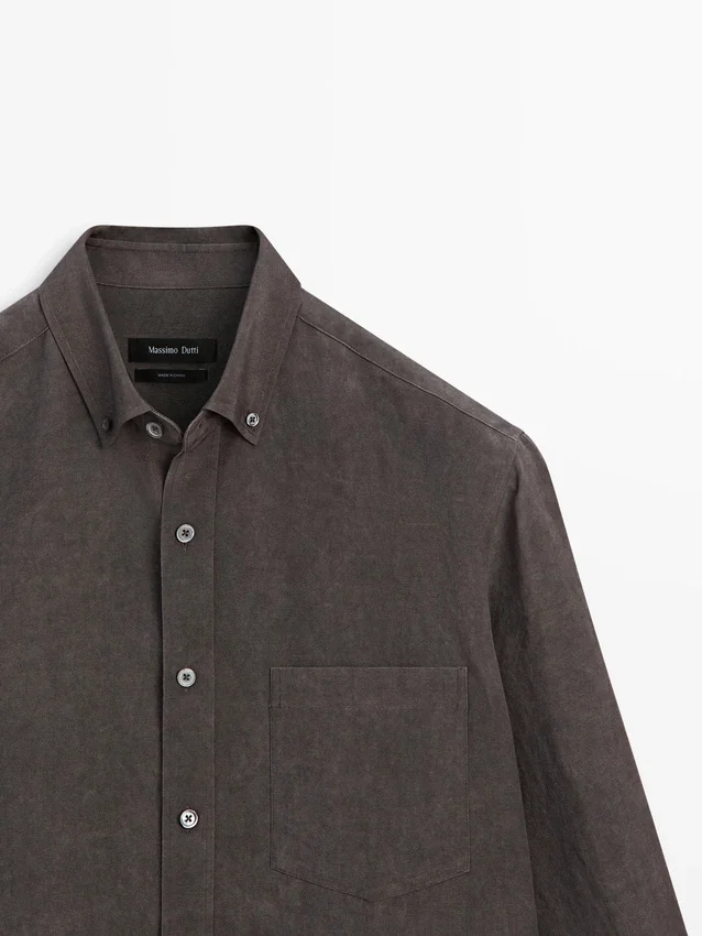 Fließendes Hemd mit Tasche Fließendes Hemd mit Tasche