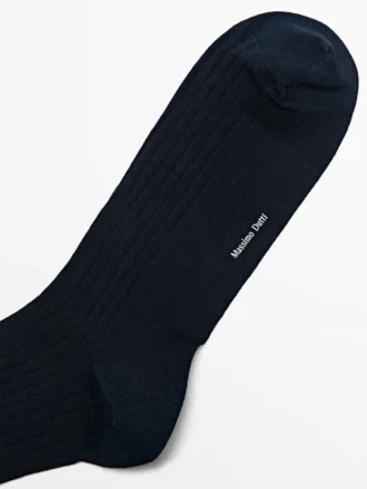 Gerippte Socken aus Baumwollmischung Gerippte Socken aus Baumwollmischung