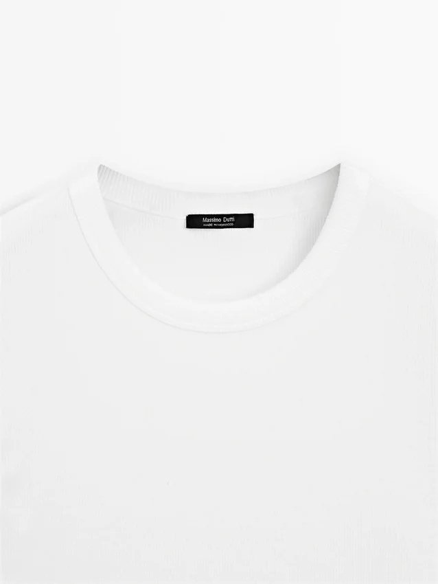 Geripptes, schweres Kurzarm-T-Shirt Geripptes, schweres Kurzarm-T-Shirt