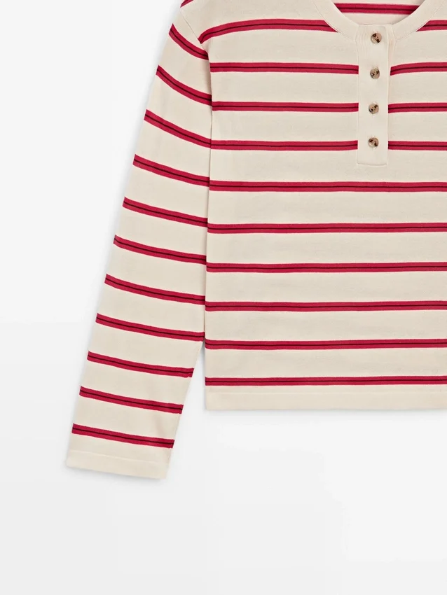 Gestreifter Henley-Pullover aus Baumwollstrick Gestreifter Henley-Pullover aus Baumwollstrick
