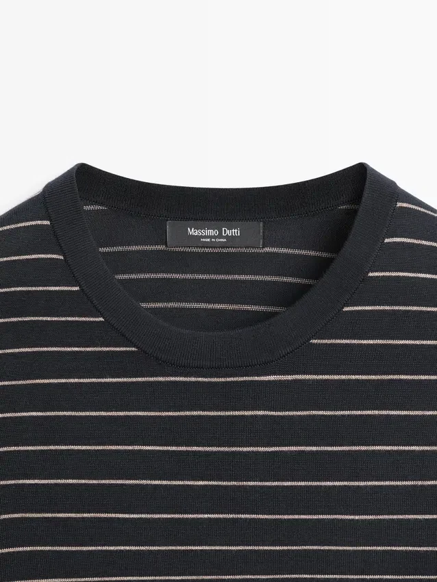 Gestreifter Langarm-Pullover Gestreifter Langarm-Pullover