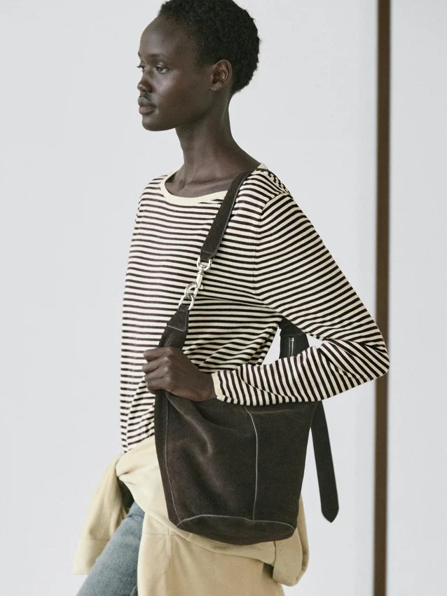 Gestreifter Langarm-Pullover Gestreifter Langarm-Pullover