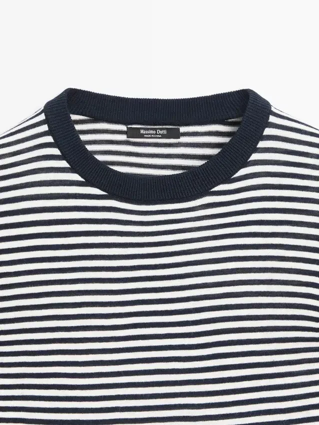 Gestreifter Strickpullover aus Baumwolle und Seide Gestreifter Strickpullover aus Baumwolle und Seide