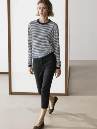 Gestreifter Strickpullover aus Baumwolle und Seide