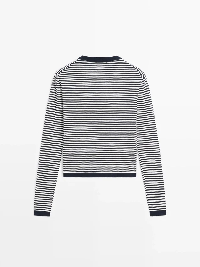 Gestreifter Strickpullover aus Baumwolle und Seide Gestreifter Strickpullover aus Baumwolle und Seide