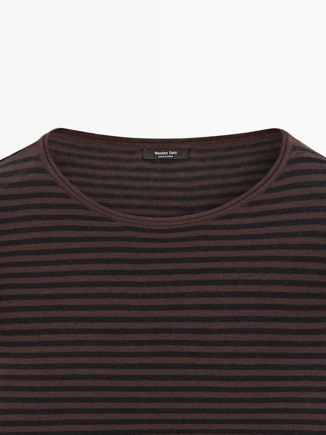 Gestreifter Strickpullover aus Baumwollmischung Gestreifter Strickpullover aus Baumwollmischung