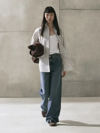 Gestreiftes Hemd aus 100 % Baumwolle