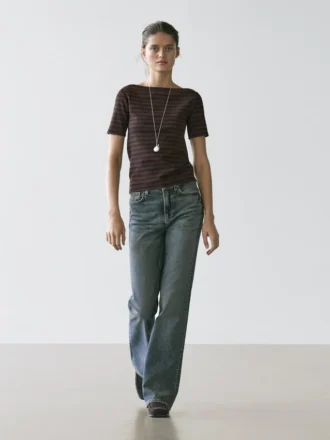 Gestreiftes Kurzarm-T-Shirt mit U-Boot-Ausschnitt