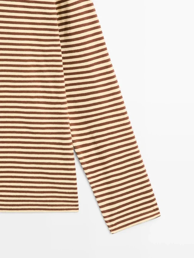 Gestreiftes Langarm-Baumwoll-T-Shirt Gestreiftes Langarm-Baumwoll-T-Shirt