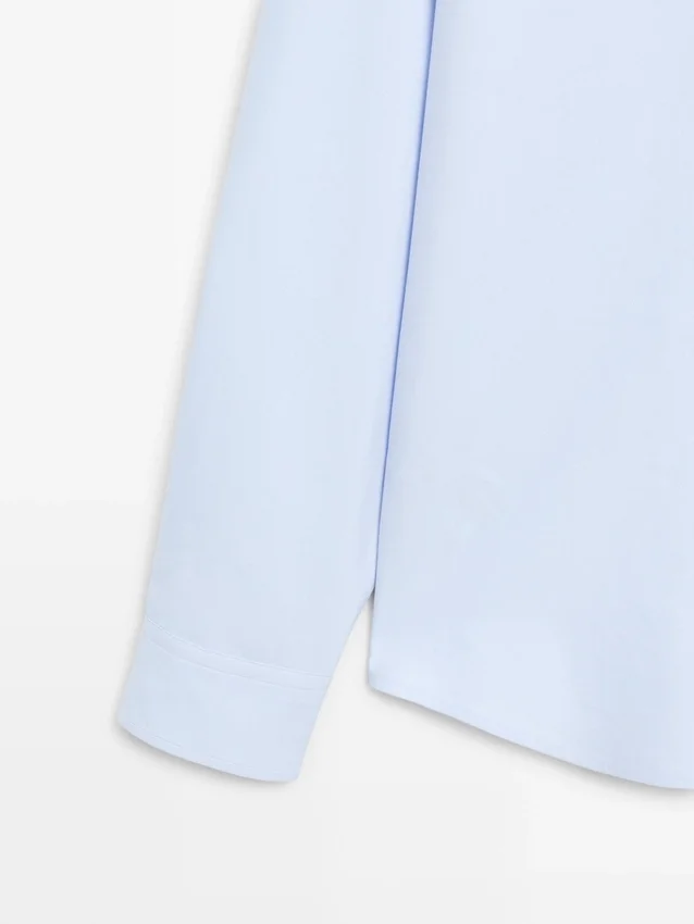 Hemd aus Baumwollmischung mit Taschendetail Hemd aus Baumwollmischung mit Taschendetail