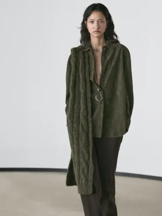 Hemd aus Wildleder mit Nähten