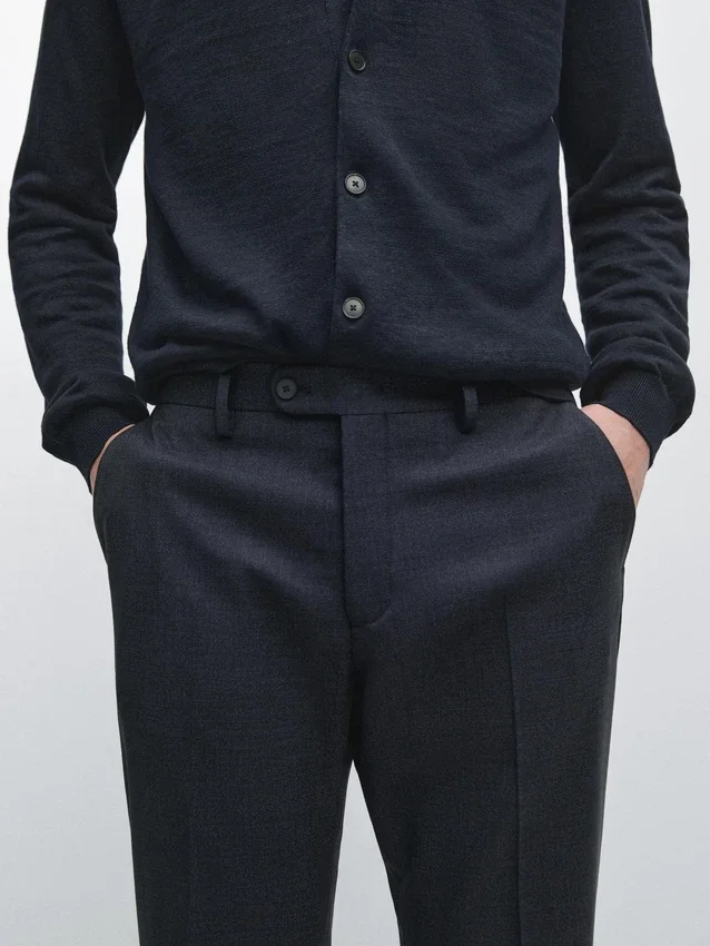 Hose aus kalter Wolle Hose aus kalter Wolle