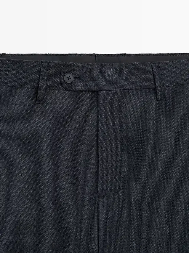 Hose aus kalter Wolle Hose aus kalter Wolle