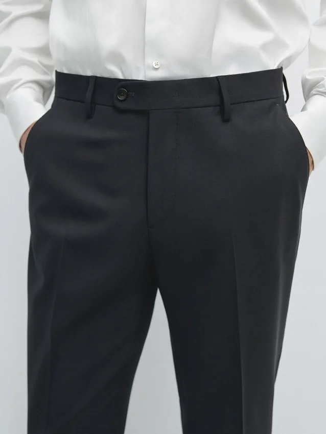 Hose aus kühler Wollmischung Hose aus kühler Wollmischung