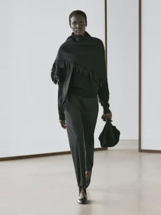 Hose mit elastischem Saum