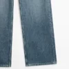 Jeans mit hoher Taille und weitem Bein Jeans mit hoher Taille und weitem Bein