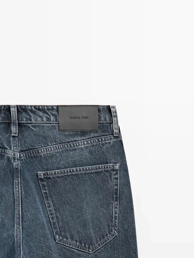 Jeans mit konischer Passform Jeans mit konischer Passform
