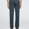 Jeans mit konischer Passform Jeans mit konischer Passform