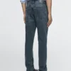 Jeans mit konischer Passform Jeans mit konischer Passform
