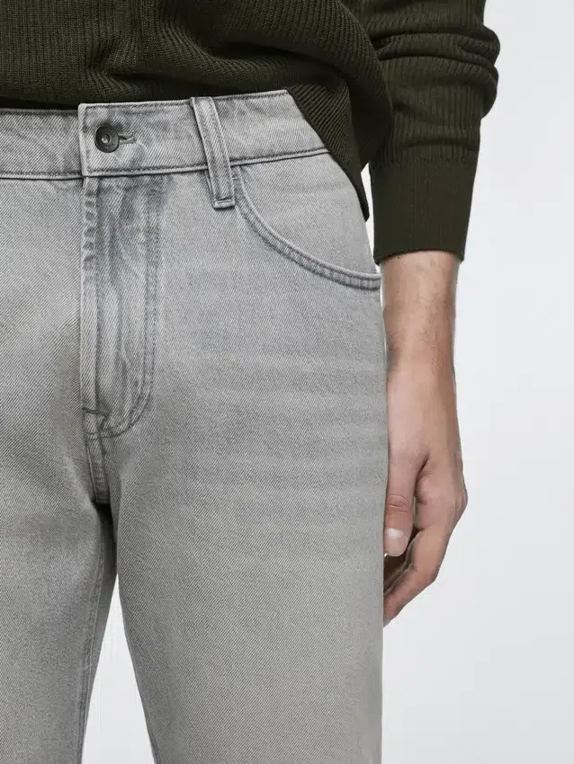 Jeans mit konischer Passform Jeans mit konischer Passform