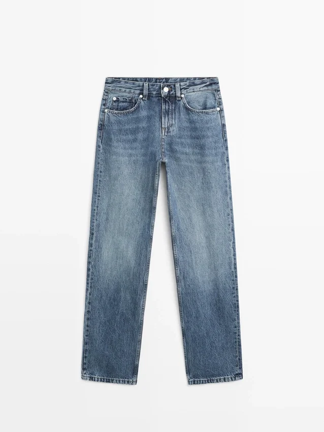 Jeans mit mittlerer Leibhöhe und geradem Bein Jeans mit mittlerer Leibhöhe und geradem Bein