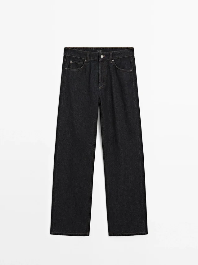 Jeans mit mittlerer Leibhöhe und weitem Bein Jeans mit mittlerer Leibhöhe und weitem Bein