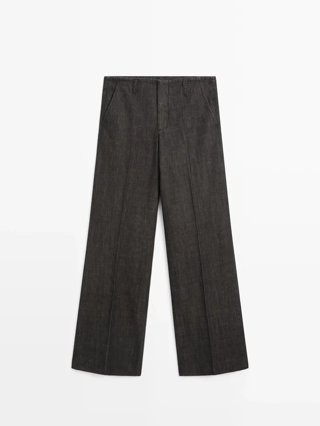 Jeans mit mittlerer Leibhöhe und weitem Bein Jeans mit mittlerer Leibhöhe und weitem Bein