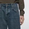 Jeans mit weitem Bein