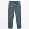 Jeans mit weitem Bein