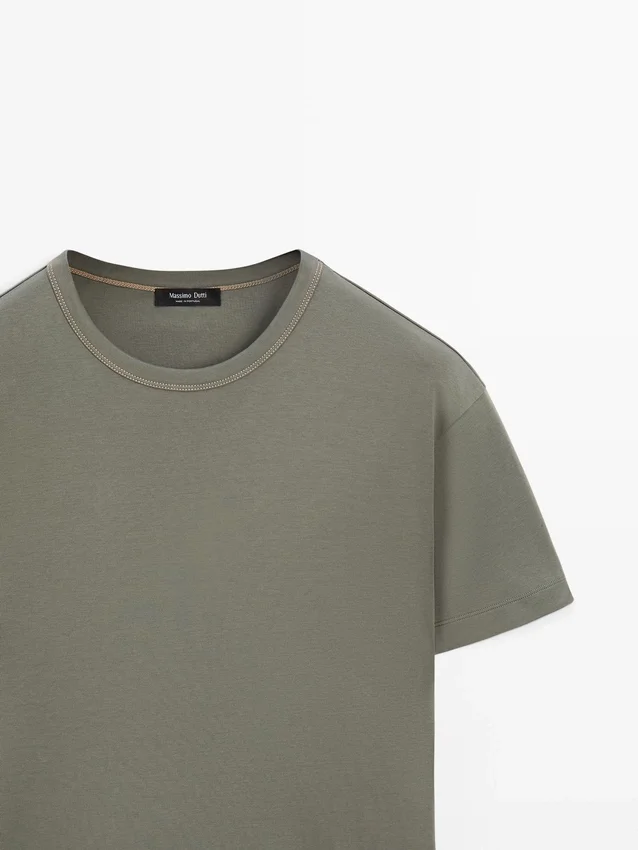 Kurzarm-T-Shirt aus 100 % Baumwolle Kurzarm-T-Shirt aus 100 % Baumwolle