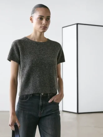 Kurzer Strickpullover aus Alpaka und Wolle