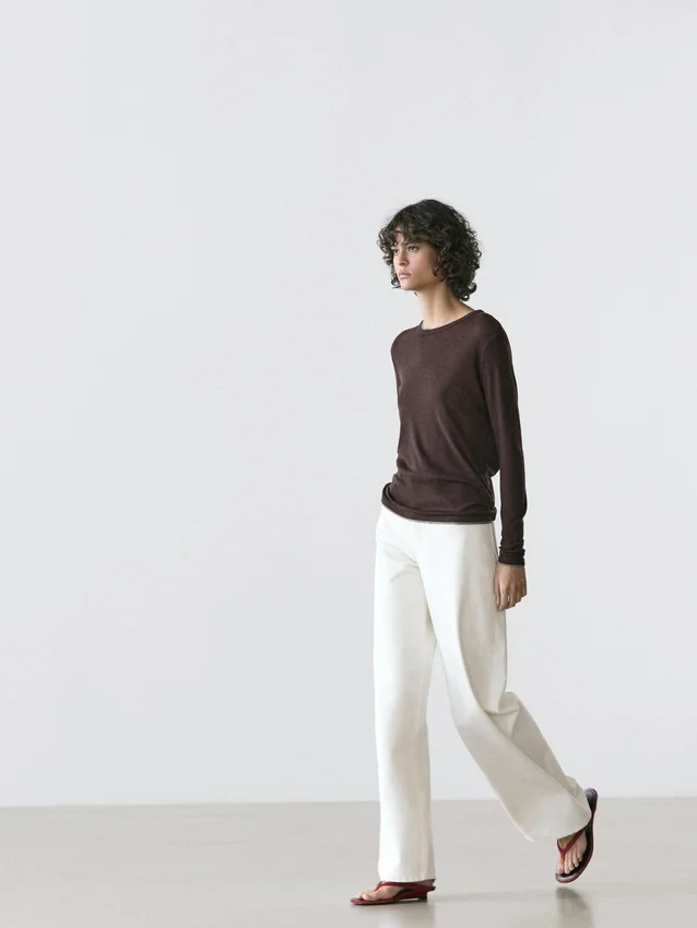 Langarm-T-Shirt mit doppellagigem Saum Langarm-T-Shirt mit doppellagigem Saum