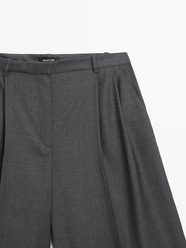 Lange Bermudashorts aus Wolle mit Abnähern Lange Bermudashorts aus Wolle mit Abnähern