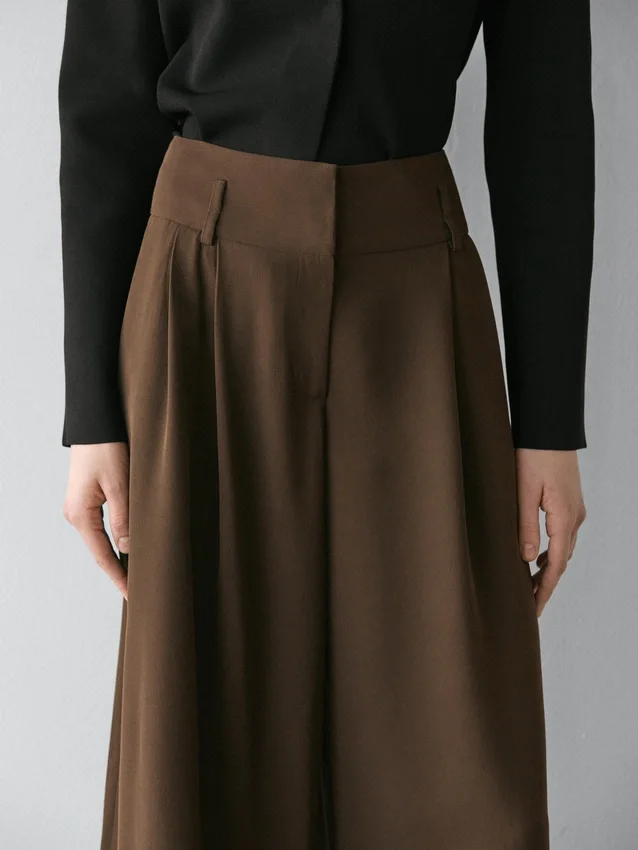 Lange Bermudashorts mit Umschlag Lange Bermudashorts mit Umschlag